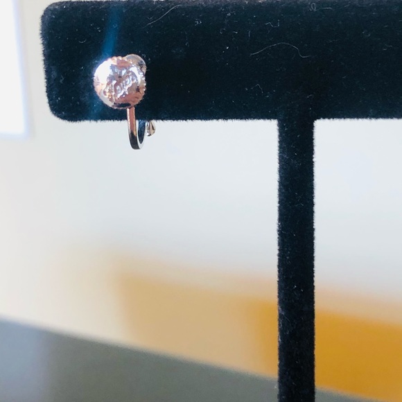 Vintage Keyes Silver Maple Leaf Rhinestone Earring - Picture 11 of 11